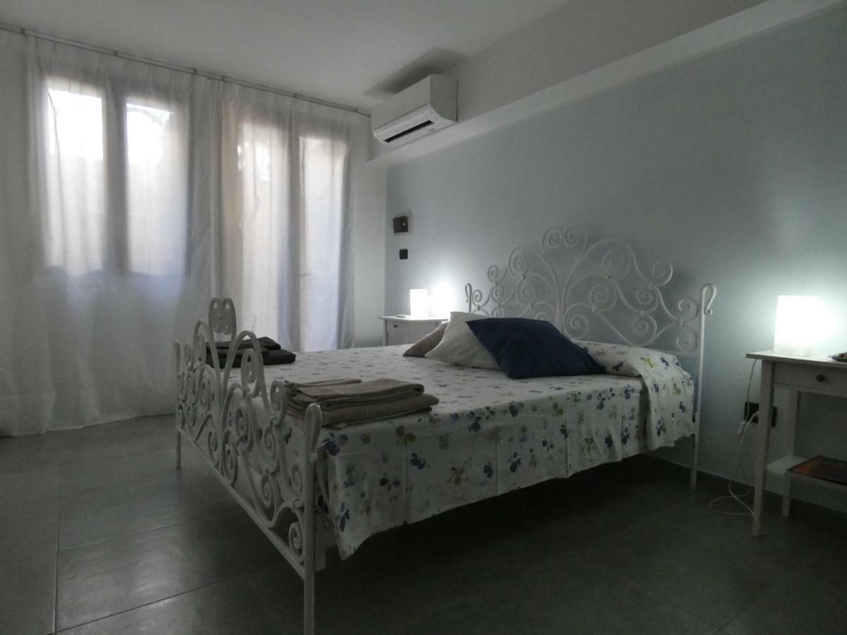 A Casa Di Marley Apartamento Lecce Exterior foto